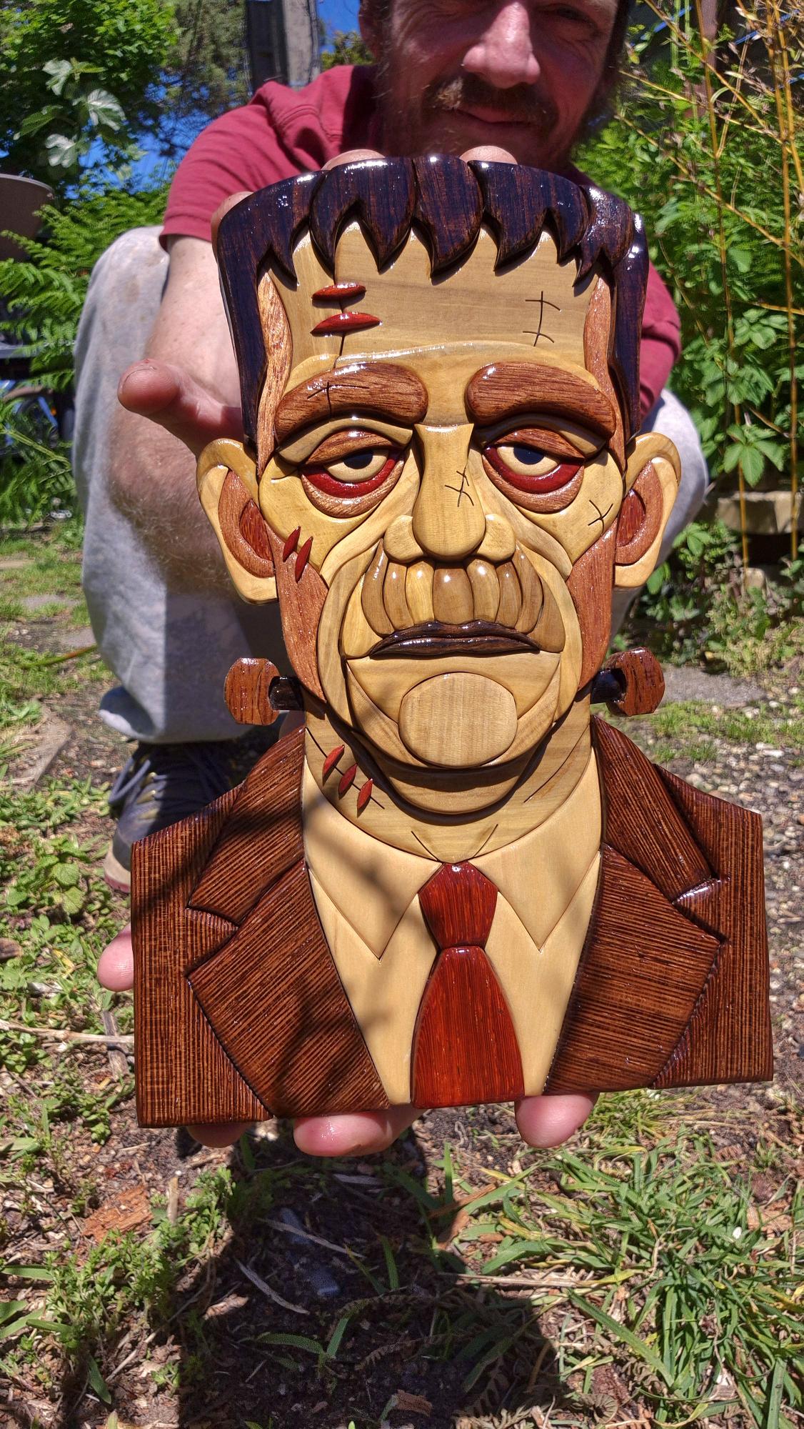 Art de l'Intarsia "Le monstre de Frankenstein"