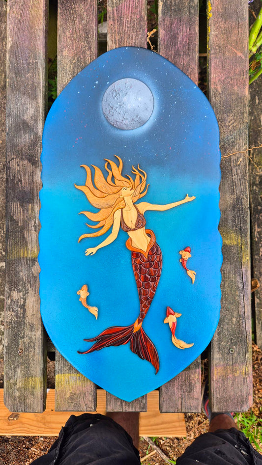 Art de l'intarsia "La sirène et la lune"