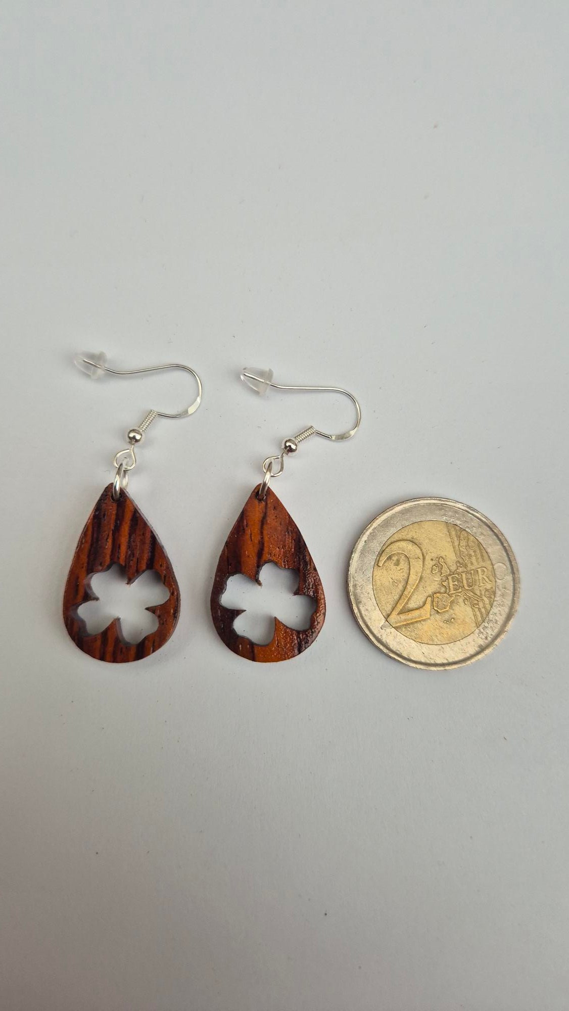 Boucles d'oreilles bois naturel de palissandre "trèfle à 4 feuilles"