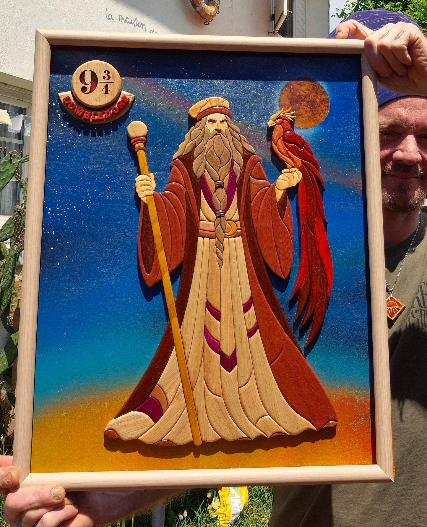 Art de l'intarsia "Dumbledore et son phoenix"