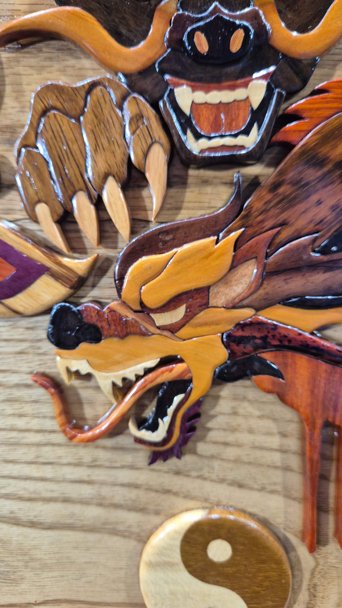Art de l'intarsia "fresque monumentale japonaise "