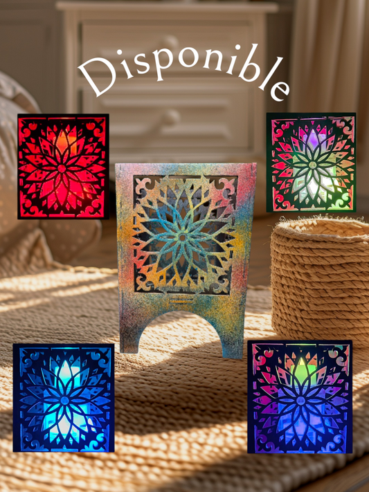 Lumière d'ambiance bougeoir  en okoumé peint.